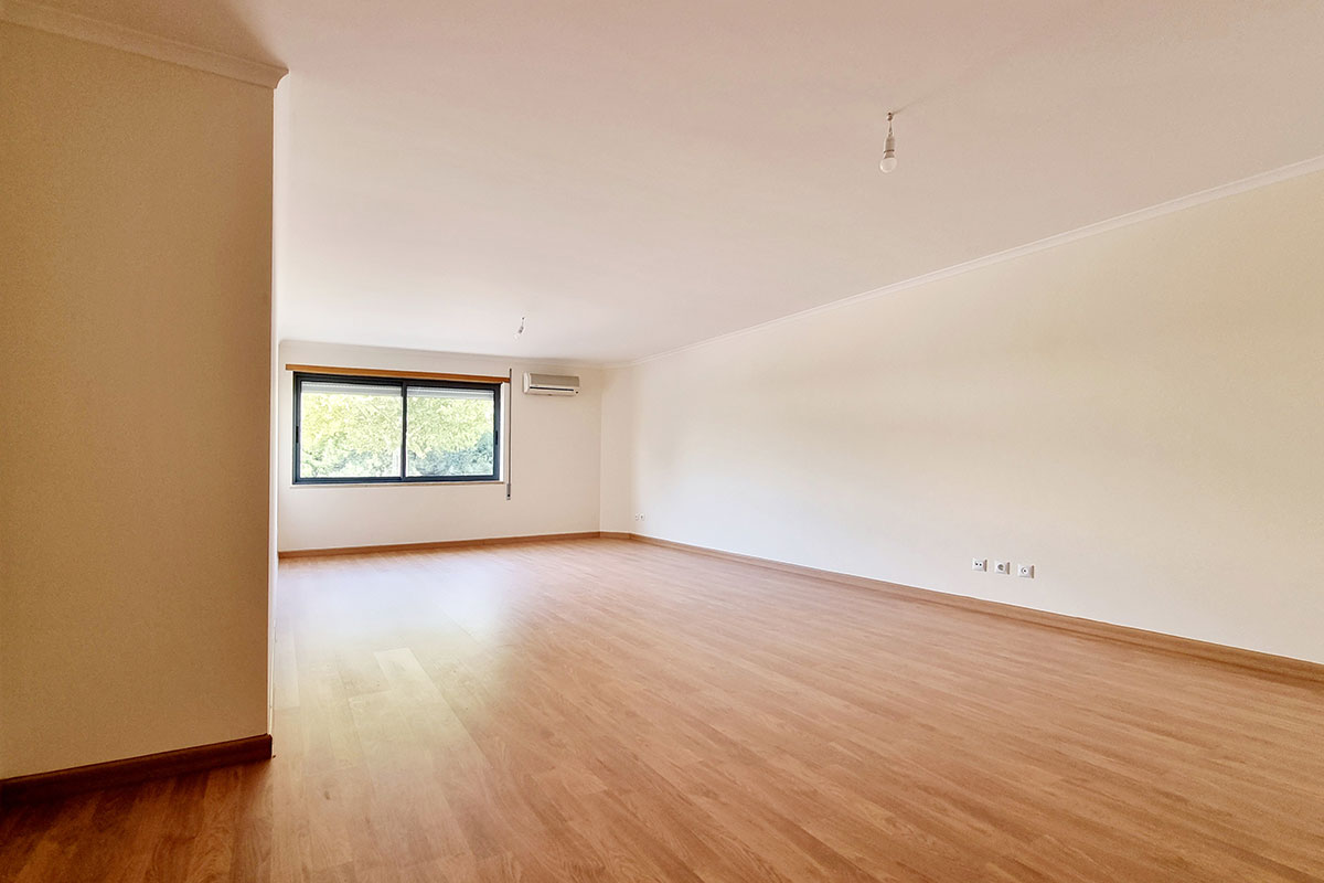 Apartamento T3, a 15 minutos de Lisboa, em Alcochete - Refª 4-0011.24