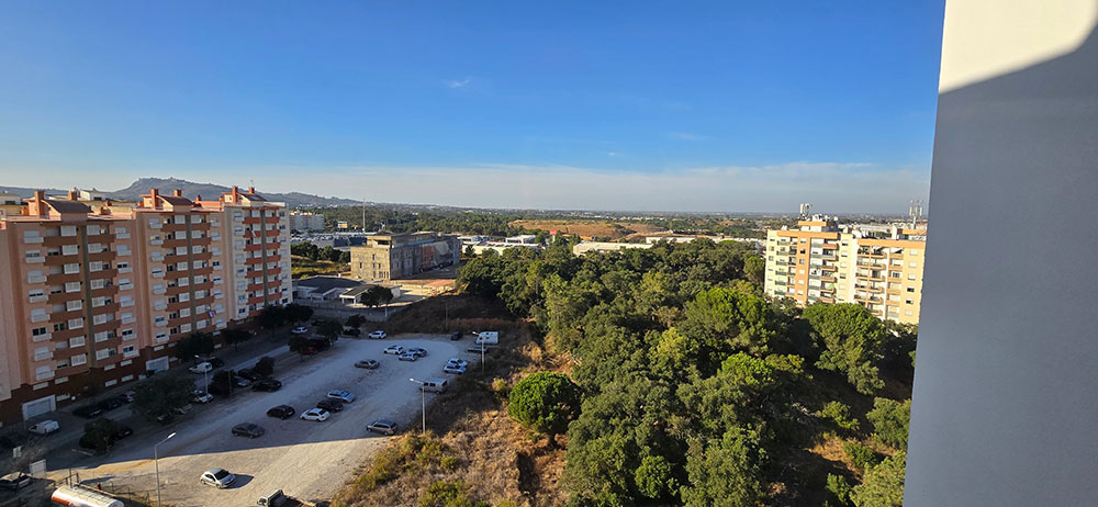 Apartamento T3, remodelado, com vista panorâmica rio, serra e Setúbal - Refª 4-010.24