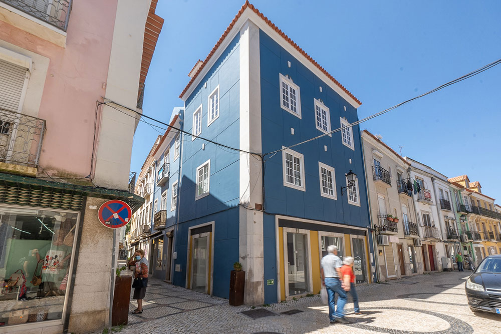 Loja no centro da cidade de Setúbal, junto à Praça do Bocage - Refª LV-002.25