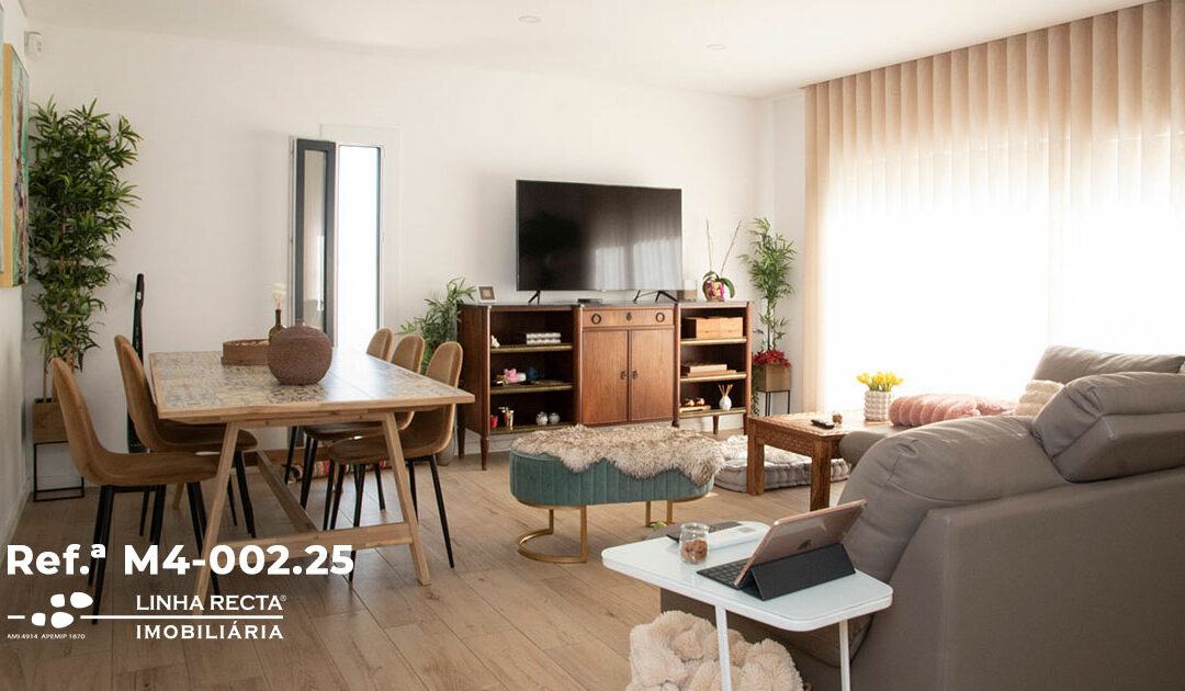 Moradia de Sonho T3 + 1, com piscina aquecida de água salgada, na Aroeira – Refª M4-002.25