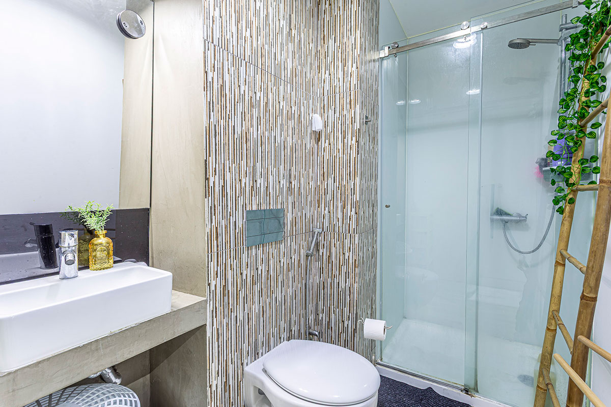 Charmoso T0+1 remodelado no centro de Setúbal – ideal para viver ou investir - Refª 1-001.25