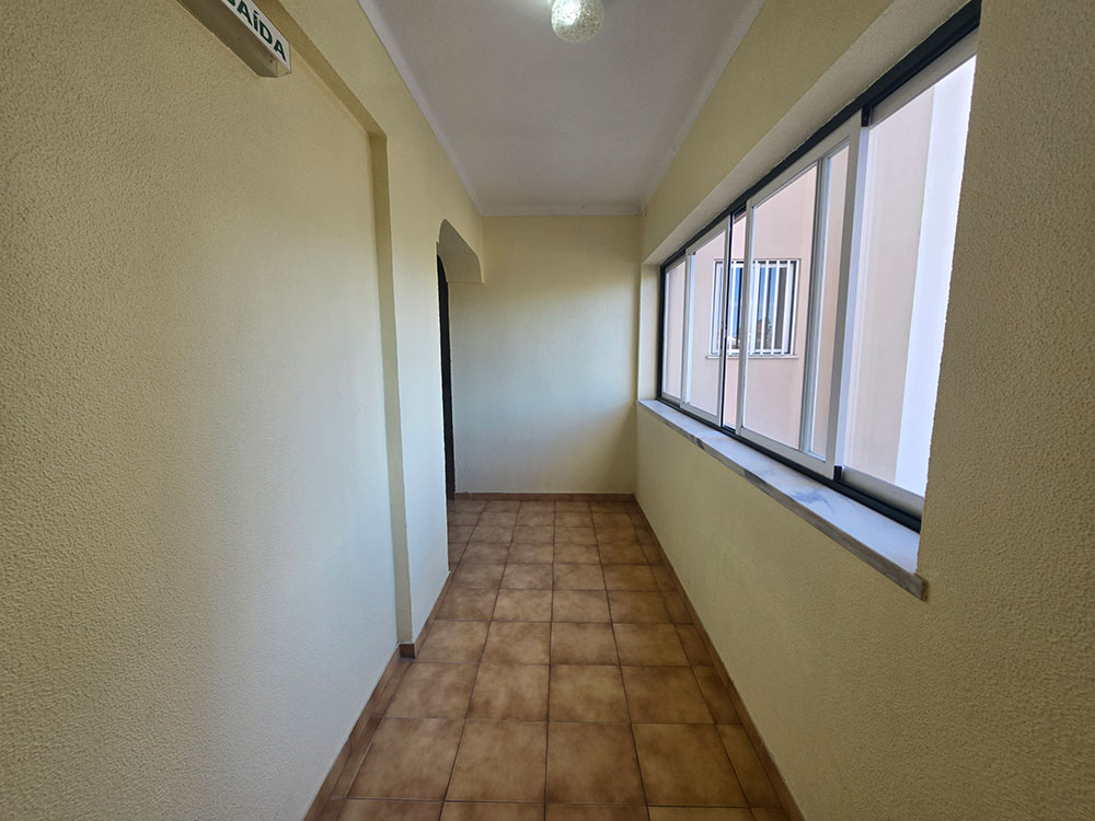 T2 com excelentes áreas, construção de 1997, em Peixe Frito, Setúbal - Refª 3-005.25