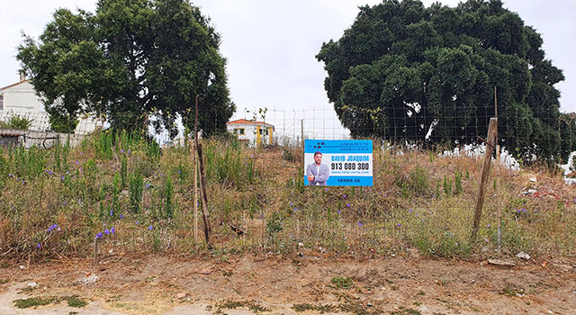 Terreno, com viabilidade de loteamento para 16 fogos, nas Praias do Sado - Refª LC-001.20