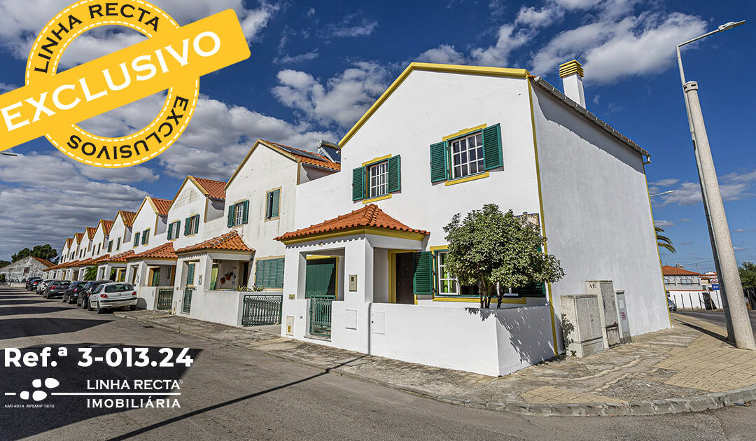 Moradia gaveto, muito estimada, com garagem, quintal e telheiro, em stº Ovídeo – Refª M4-003.25