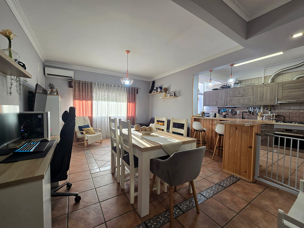 Apartamento T2, muito bem conservado, em Vale do Cobro, Setúbal - Refª 3-007.25 Apartamento T2, muito bem conservado, em Vale do Cobro, Setúbal - Refª 3-007.25
