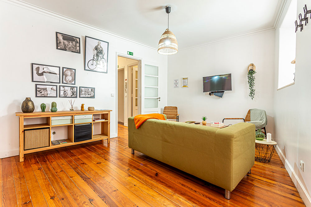 Apartamento T5, Duplex, na Praça do Bocage em Setúbal - Refª 6-001.25