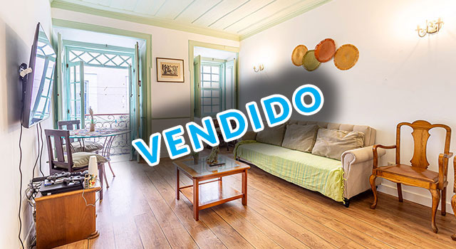 Charmoso T0+1 remodelado no centro de Setúbal – ideal para viver ou investir - Refª 1-001.25