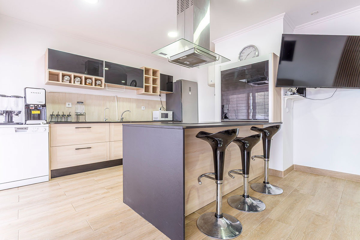 Prédio recuperado, com 3 apartamentos (1 duplex), no centro histórico de Setúbal - Refª PV-002.25