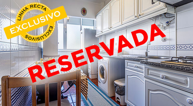 Apartamento T2, 1º andar com muita luz solar e construção robusta, no Bairro do Liceu em Setubal - Refª 3-002.26