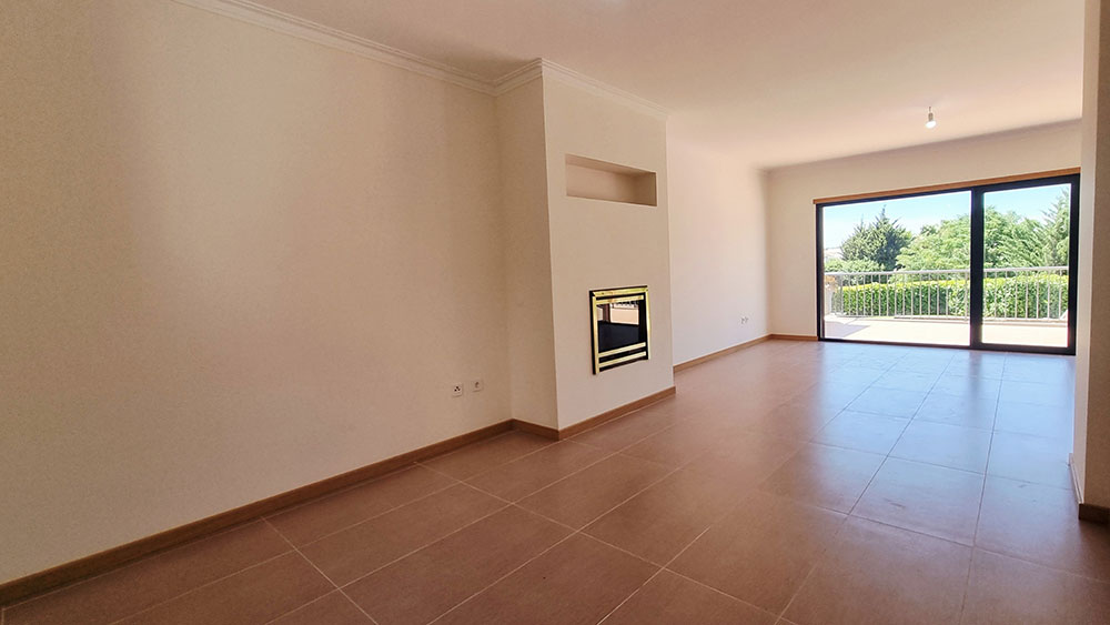 Apartamento T2, com varanda. Em Sintra, junto ao Taguspark - Refª 3-020.24 Apartamento T2, com varanda. Em Sintra, junto ao Taguspark - Refª 3-020.24