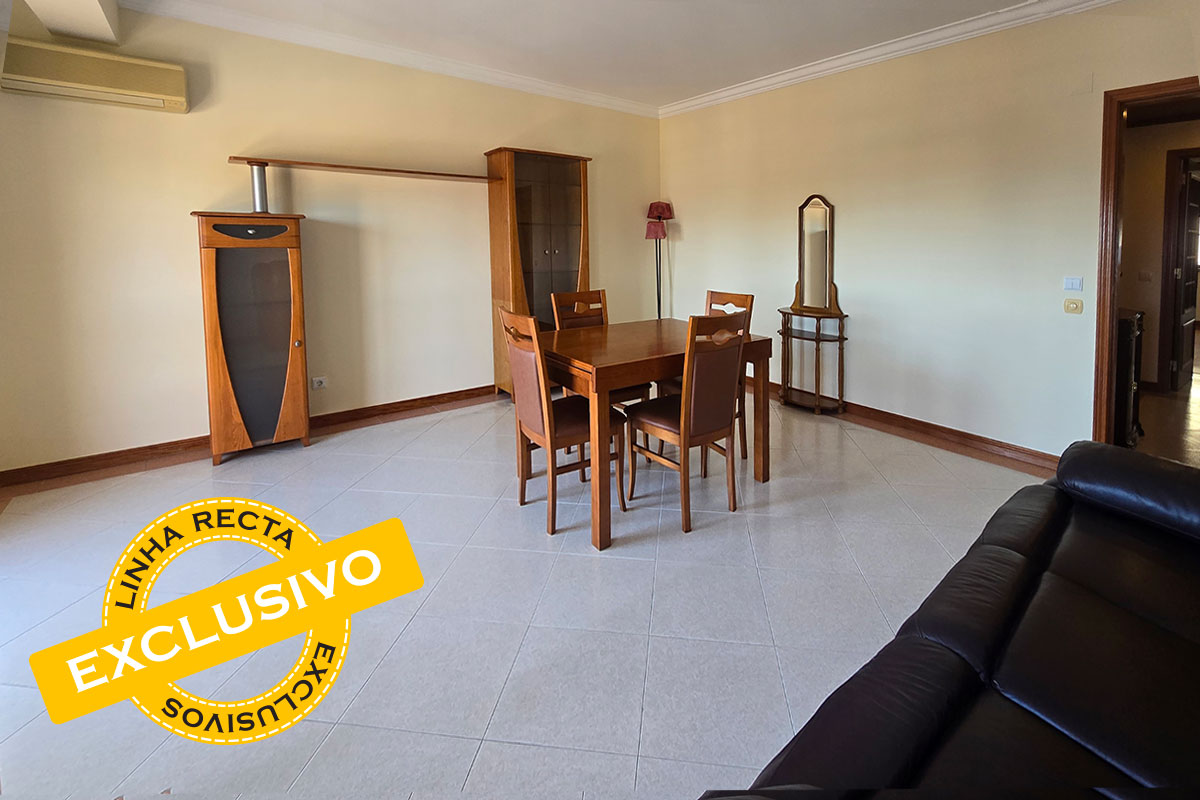 Apartamento T2, para arrendar, na Nova Azeda, Setúbal, com alguma mobília tudo em estado novo - Refª A3-004.26