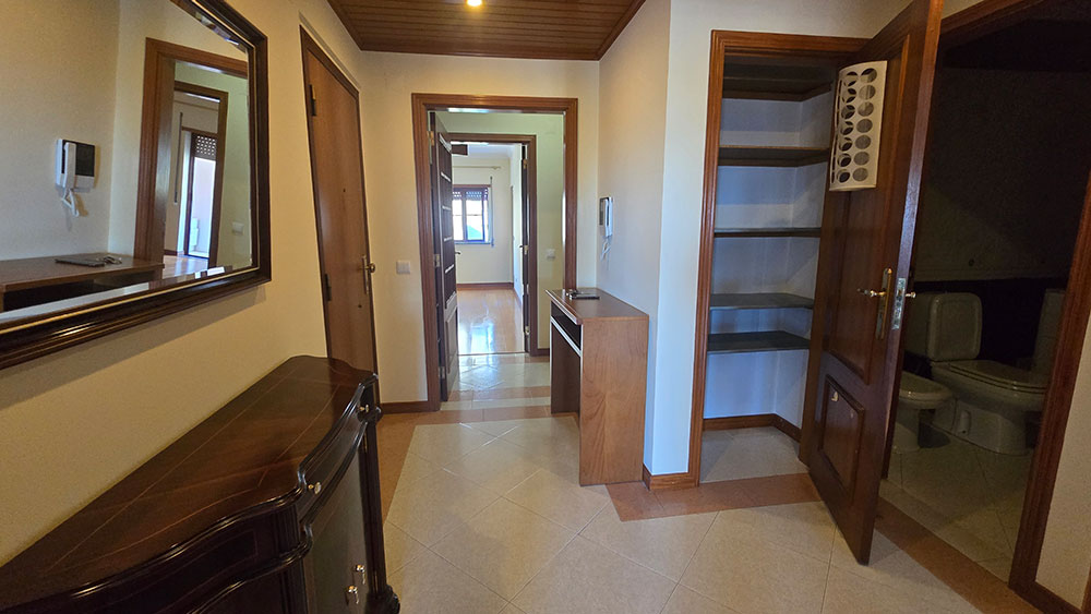 Apartamento T2, para arrendar, na Nova Azeda, Setúbal, com alguma mobília tudo em estado novo - Refª A3-004.26