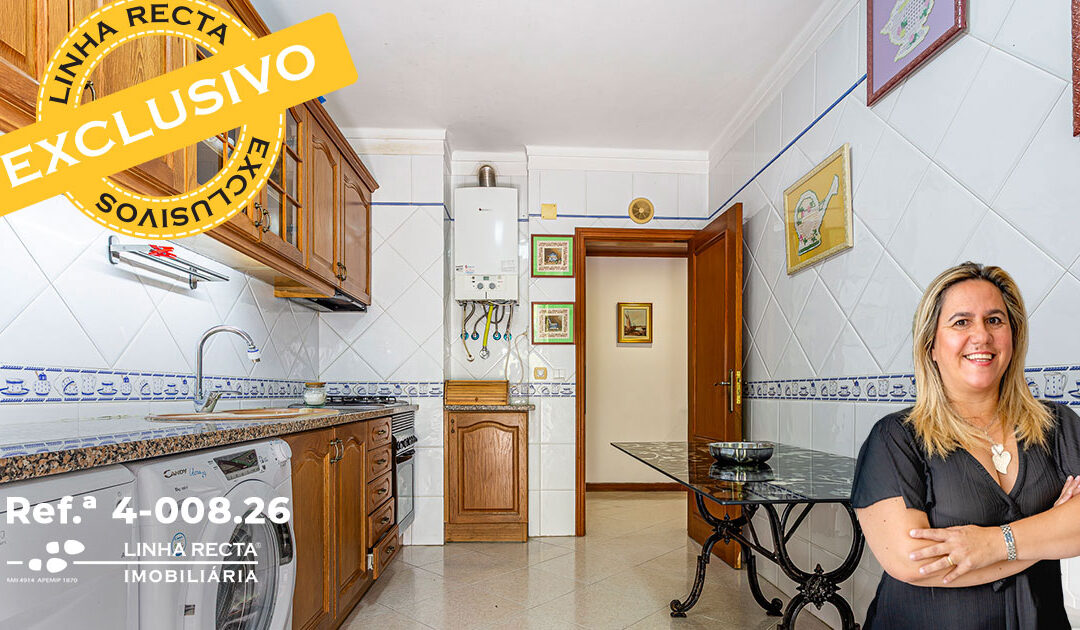 Apartamento T3, com áreas generosas e varanda, em Vale do Cobro, Setubal – Refª 4-008.26