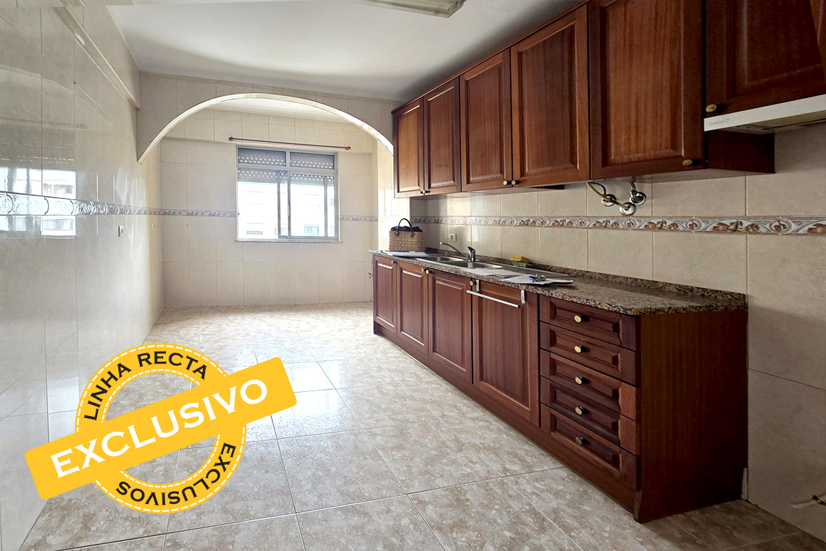 Apartamento T2, para arrendamento, no Monte Belo, em Setúbal - Refª A3-003.23