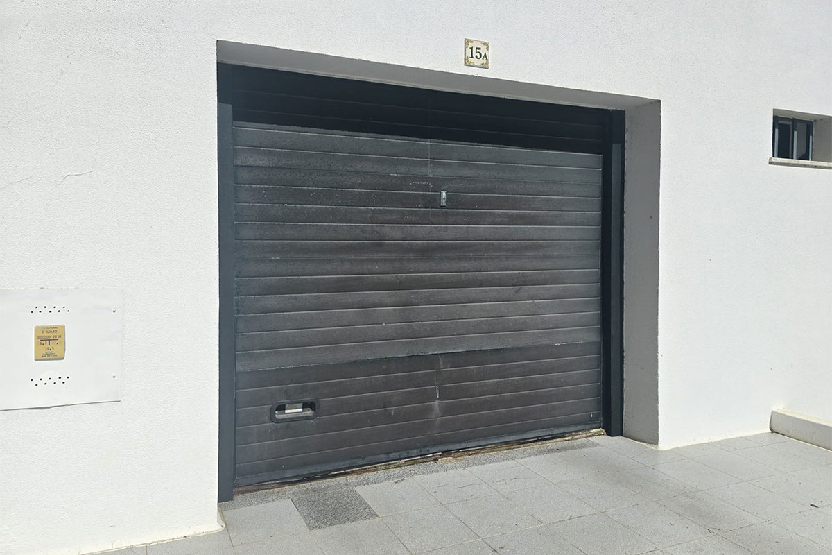 Garagem para arrendar, na quinta dos Bonecos, em Setúbal - Refª GA-001.26