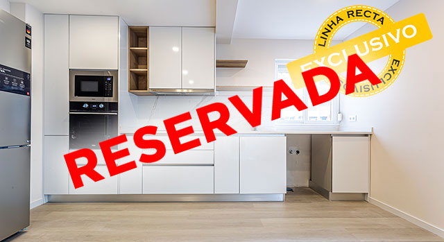 Apartamento T2, remodelado, a estrear completamente mobilado e equipado, em Setúbal - Refª 3-005.26