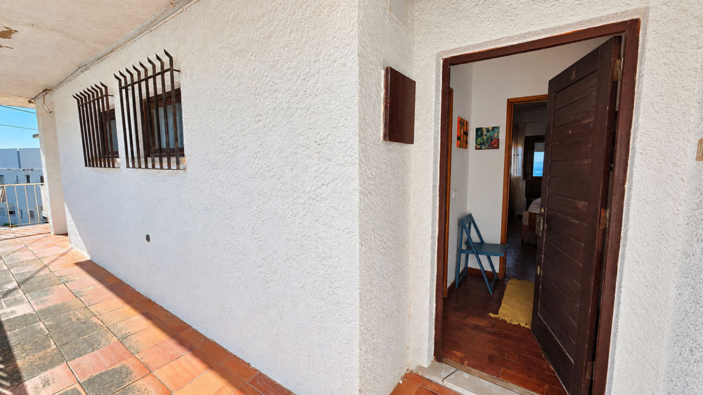 Apartamento T3, em segundo andar na Camarinha - Refª 4-006.26